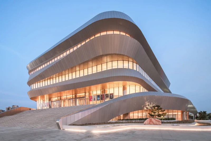 nha-hat-song-xanh-can-gio3